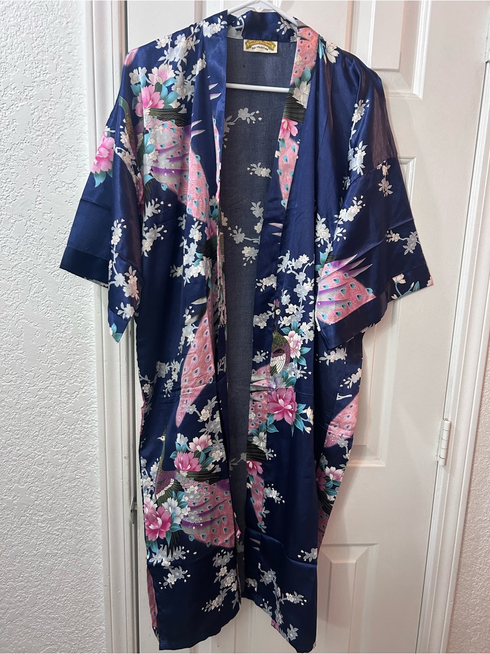 Oriental Village Silk Collection robe